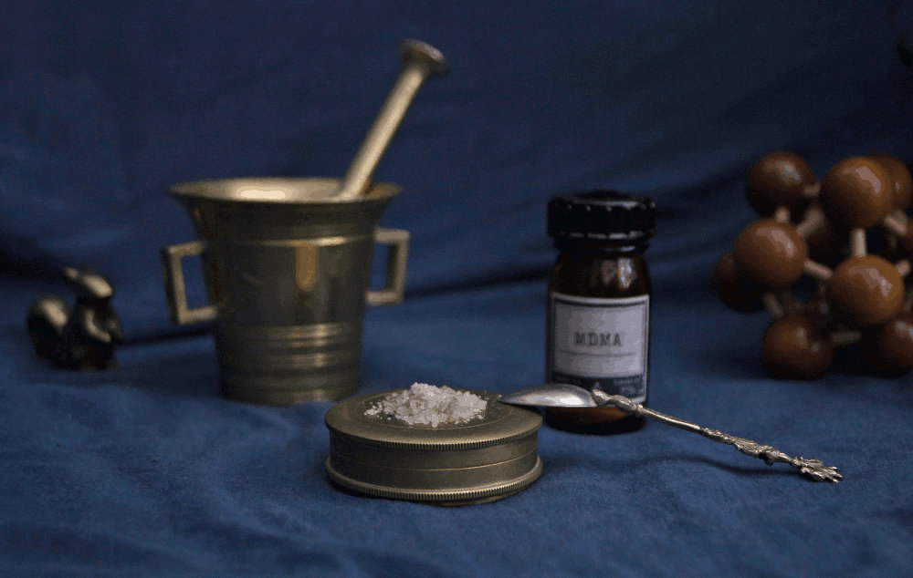 mortar and pestle by Pretty Drugthings